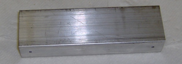 Aluminum bar for router mount.