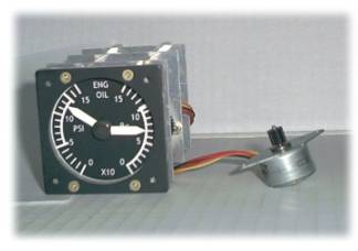 Dual pointer engine gauge