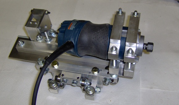 Z axis assembly with router